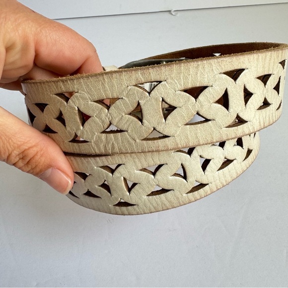 Vintage Statement Belt Y2K Cream Leather Perforated Cutout Coastal‎ Womens Large main image 9